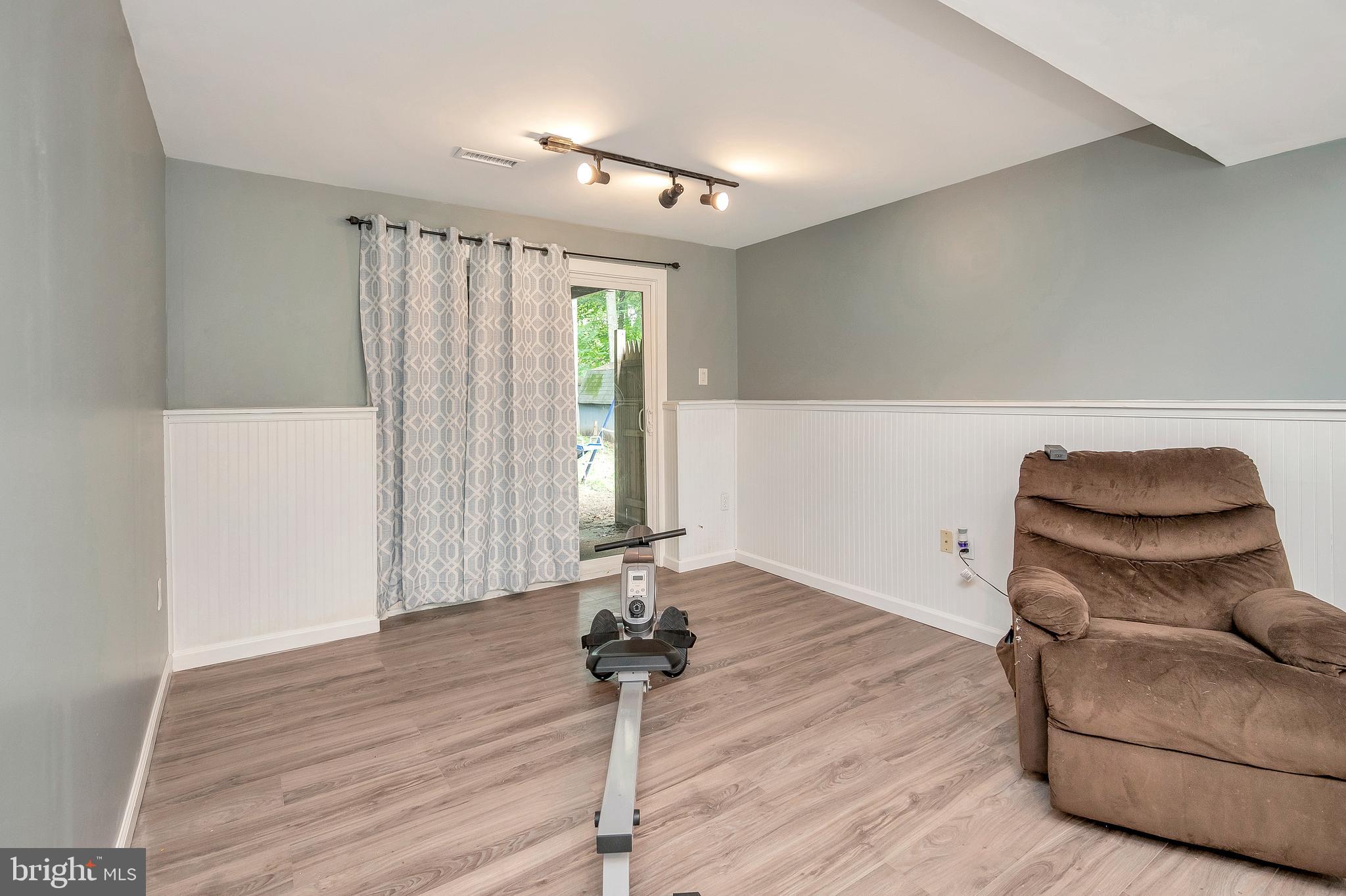 PLANTATION FOREST - Residential