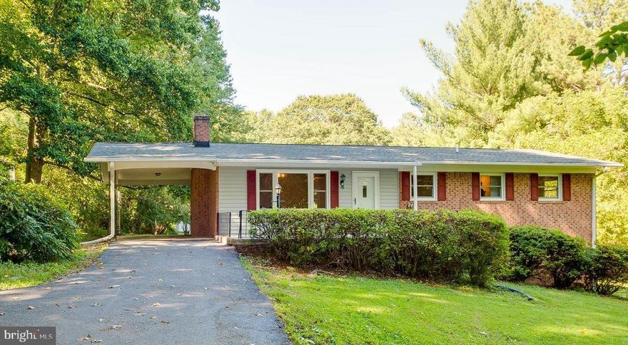 Perfect commuter location!  Brick rambler on DC side of Warrenton with hardwood floors on most of first floor, gas fireplace, freshly painted, 4 BR's with possible 5th in basement, 2 full baths, finished basement on almost an acre of land. Carport,huge patio in front,  shed out back, garden spot, no hoa!