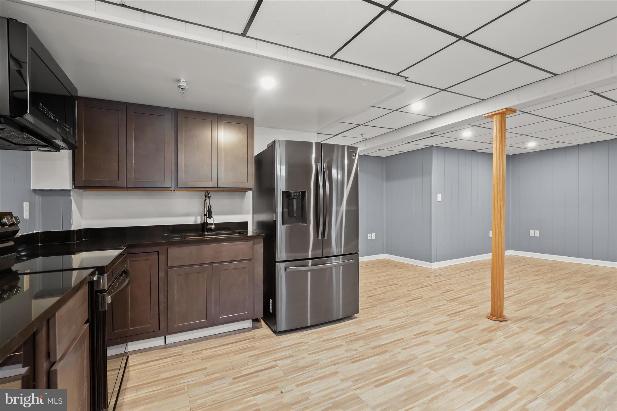 LAUREL ACRES - Residential