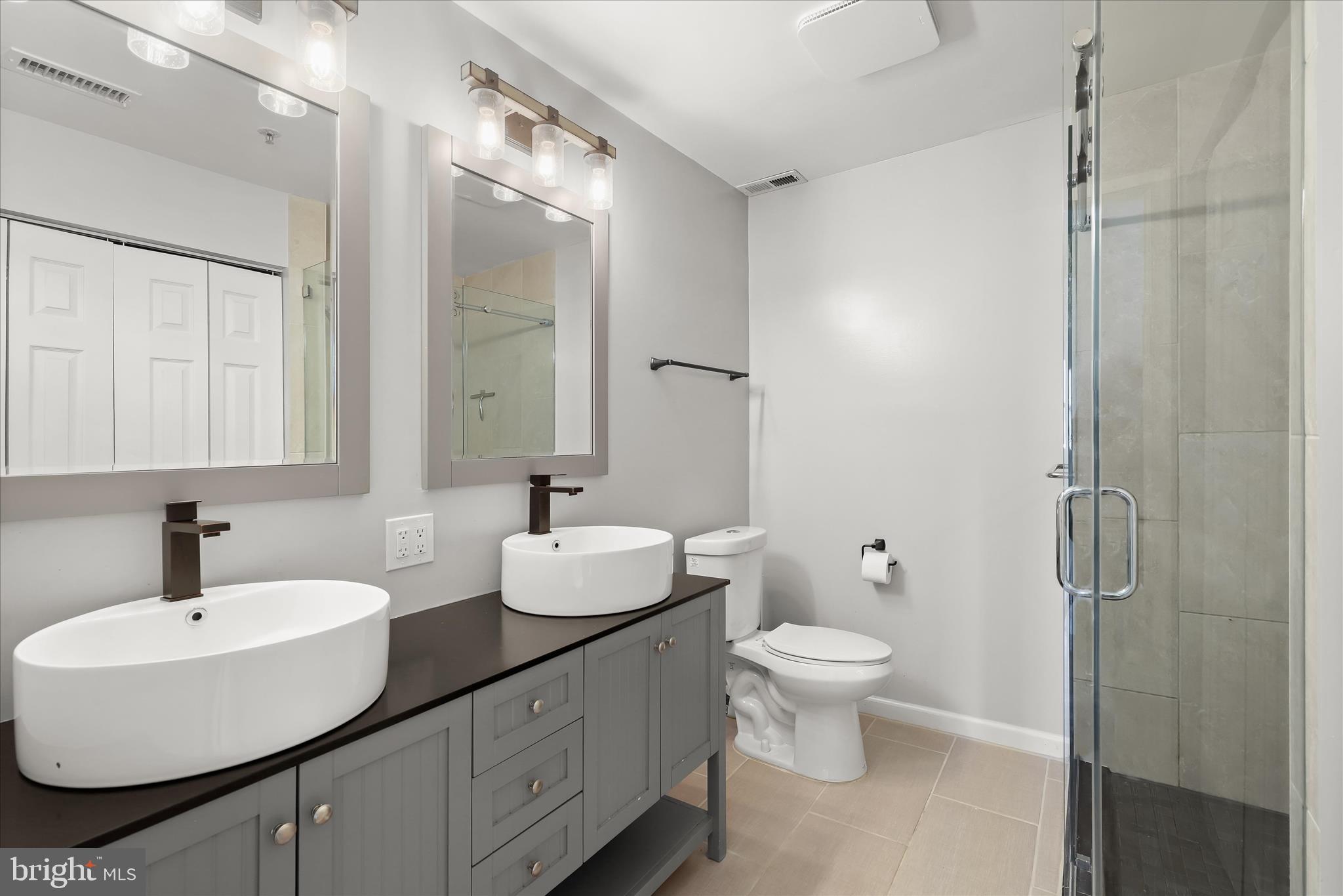 LAUREL ACRES - Residential