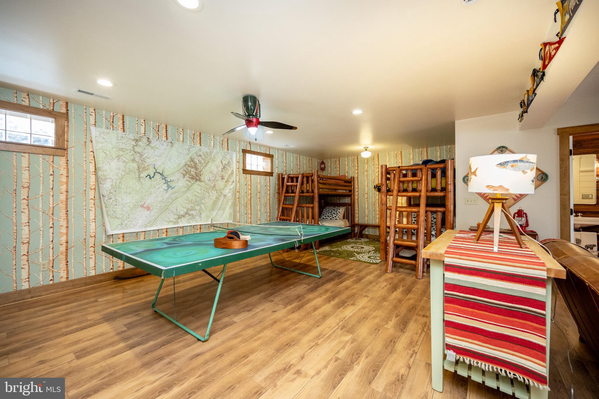 BOY SCOUT ROAD - Residential