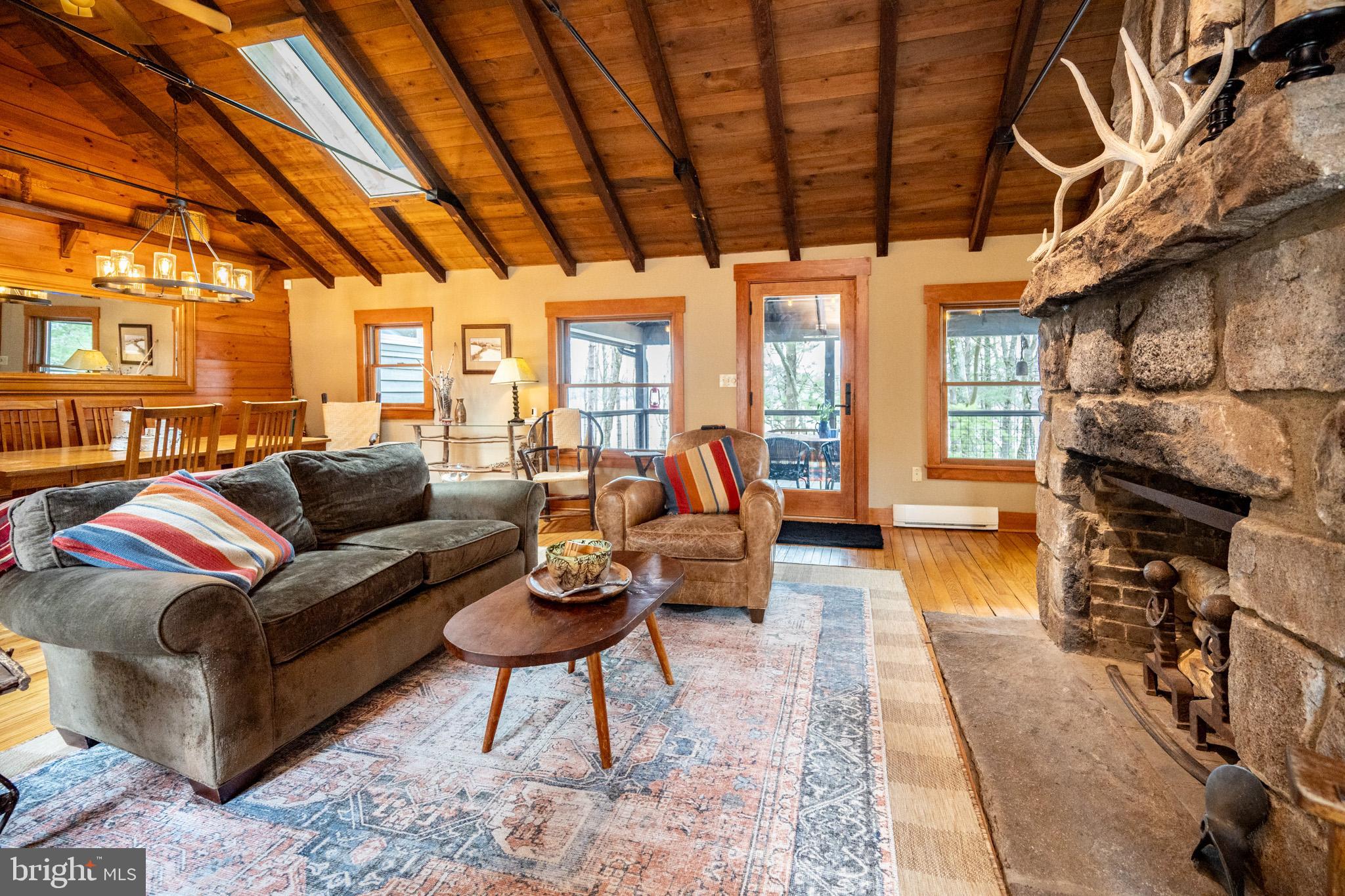 BOY SCOUT ROAD - Residential