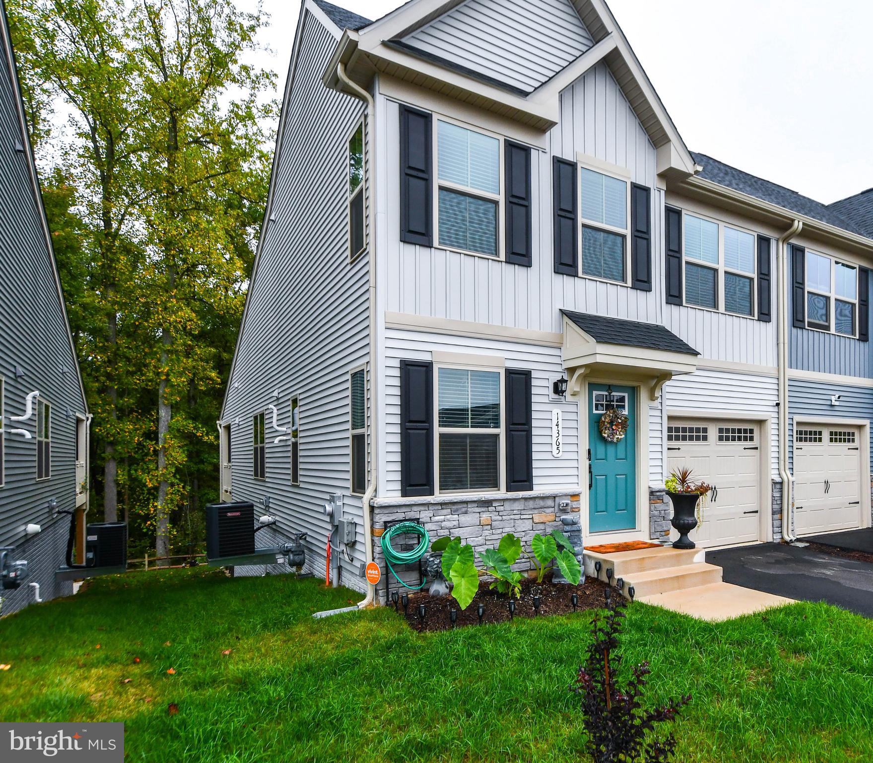 14365 LONGHOUSE LOOP