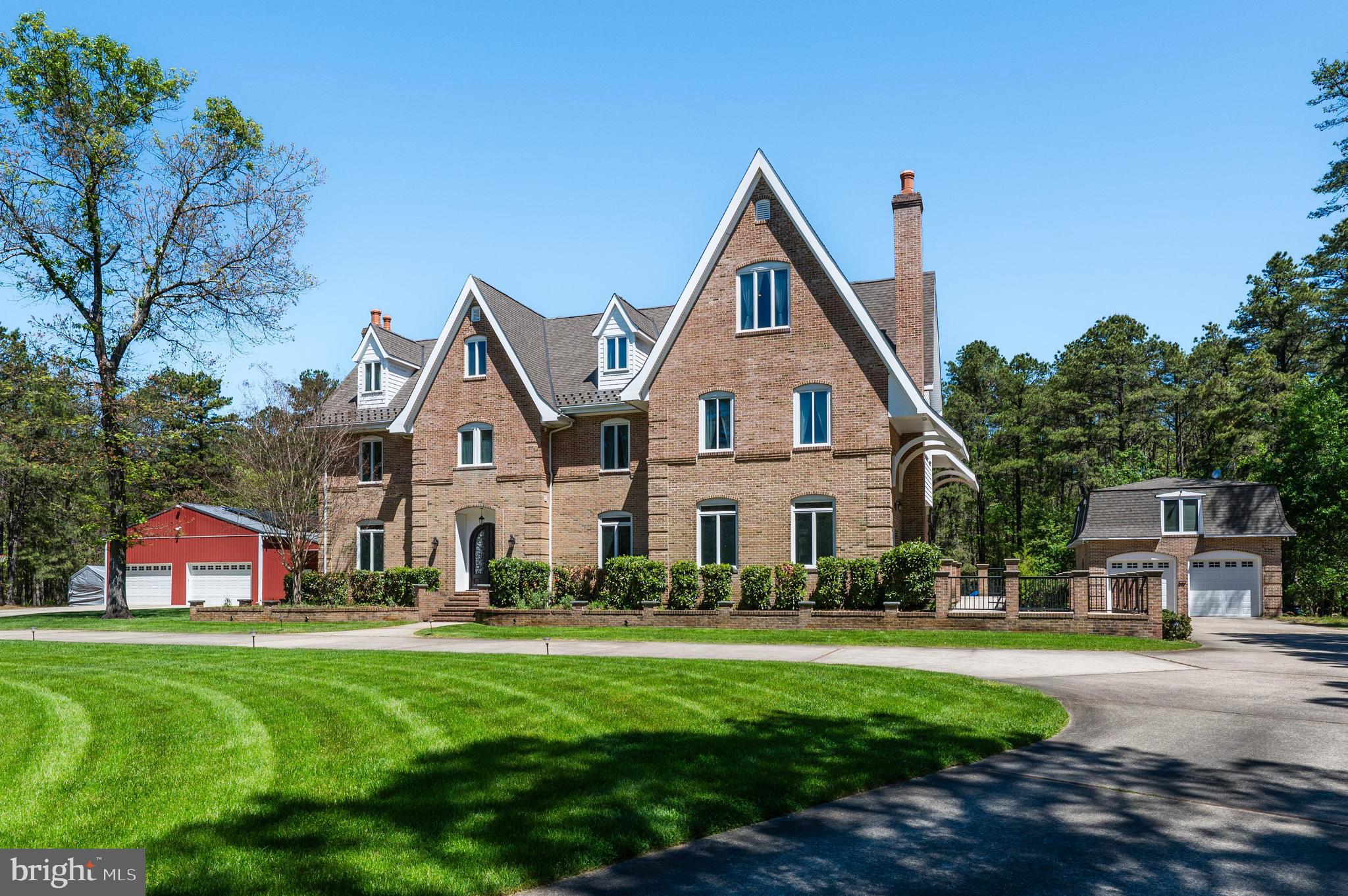22 GRASSY LAKE ROAD