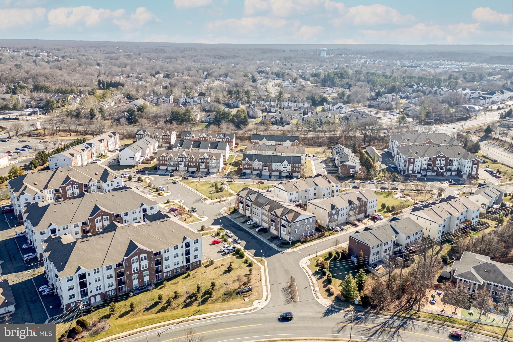 WELLINGTON CONDOMINIUM - Residential