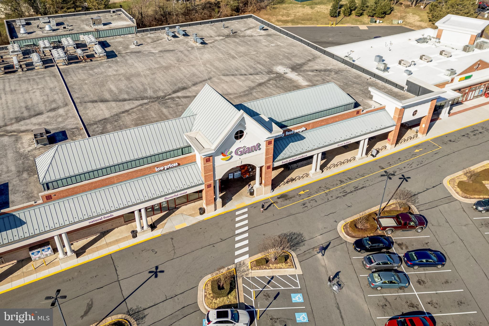 WELLINGTON CONDOMINIUM - Residential