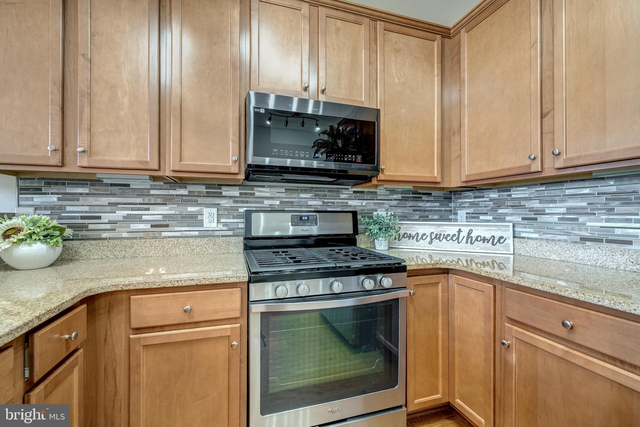 WELLINGTON CONDOMINIUM - Residential