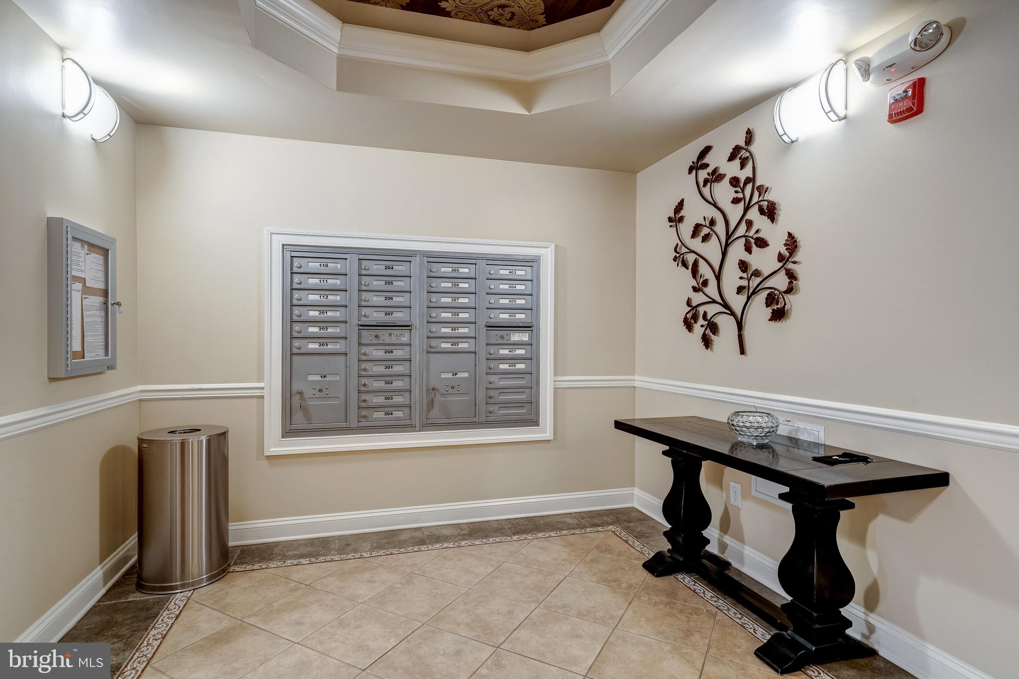 WELLINGTON CONDOMINIUM - Residential