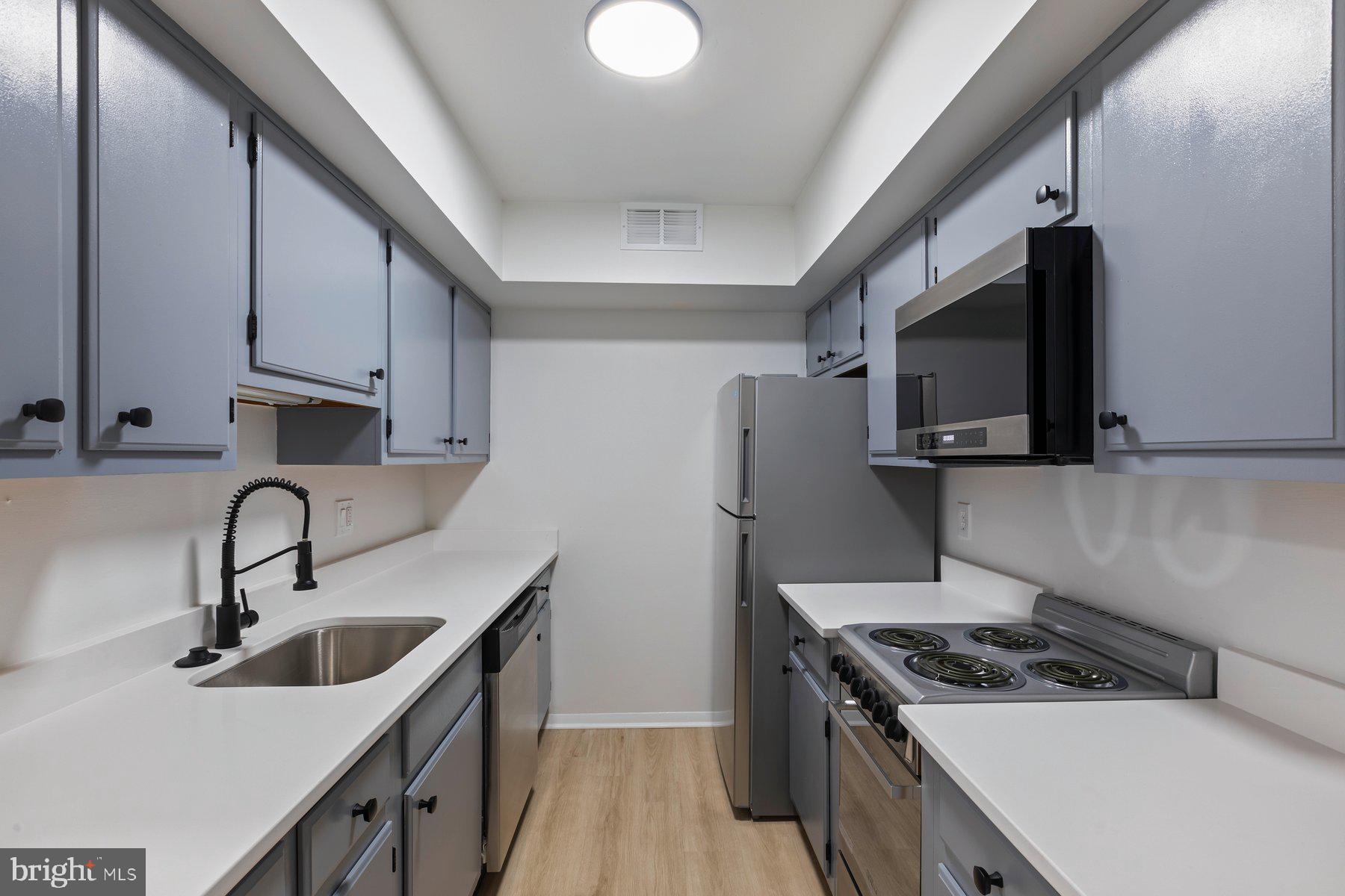 OLD TOWN ALEXANDRIA - Residential Lease