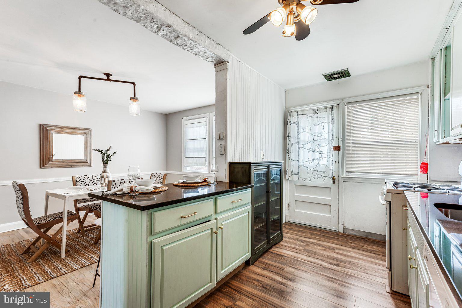 ACADEMY HEIGHTS - Residential