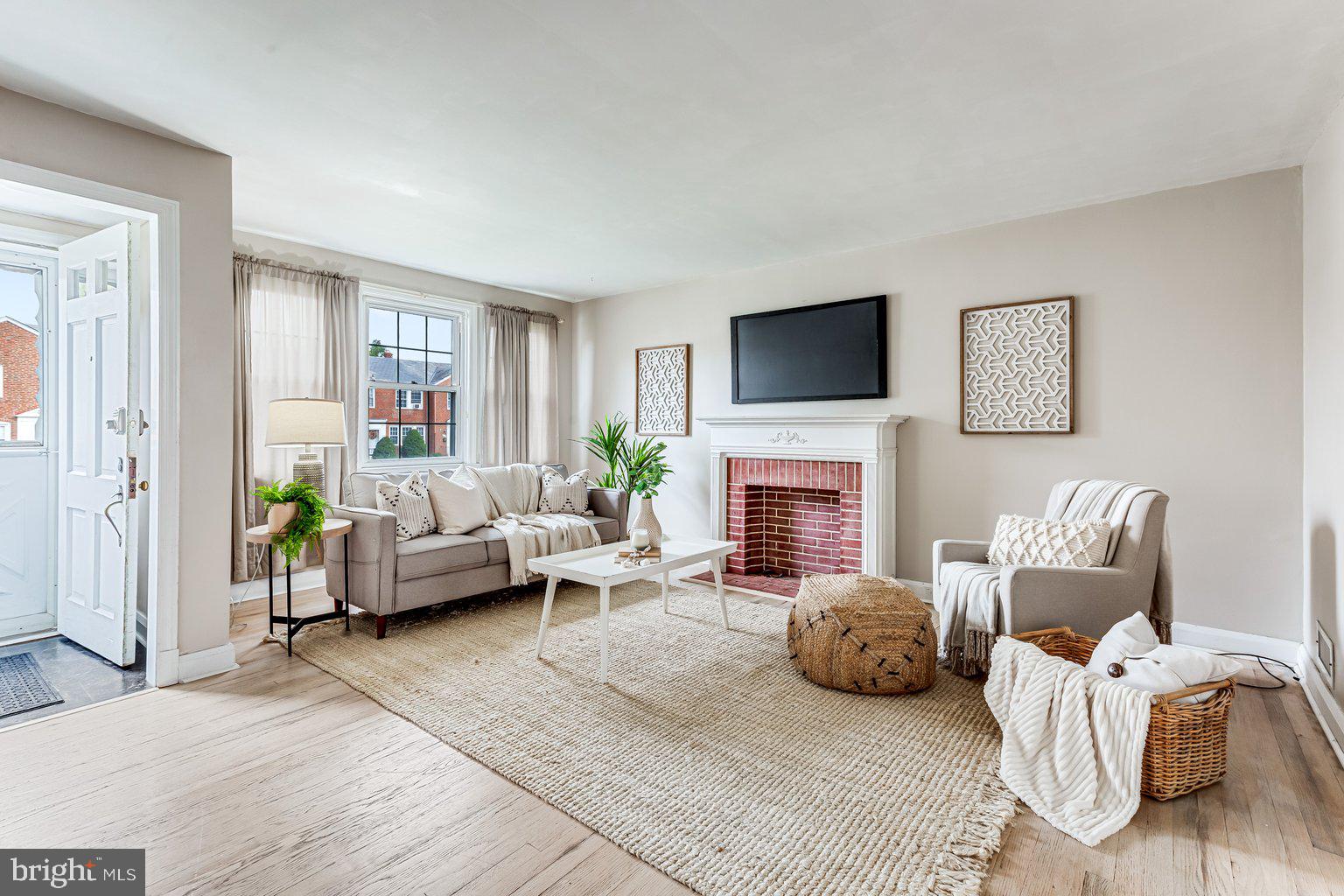 ACADEMY HEIGHTS - Residential