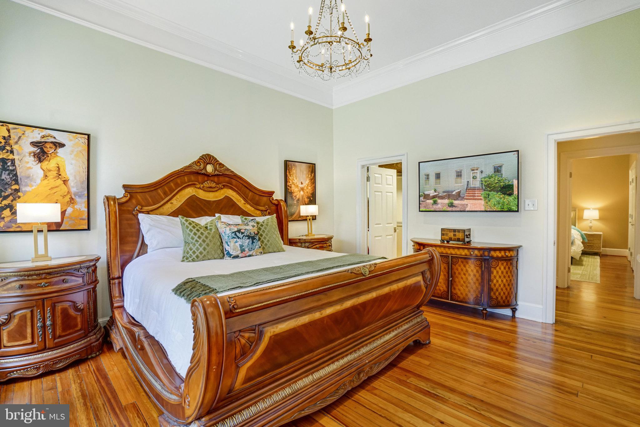 SWANN DAINGERFIELD - Residential