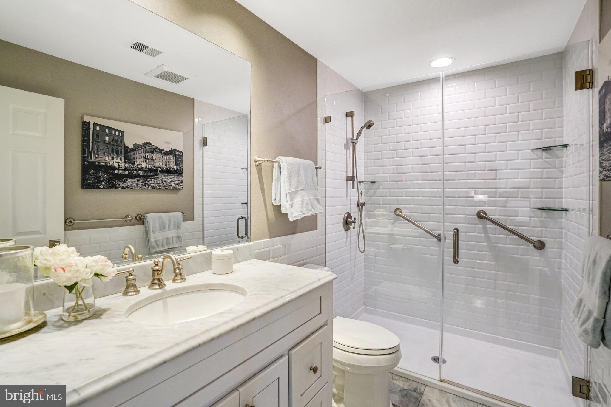 SWANN DAINGERFIELD - Residential