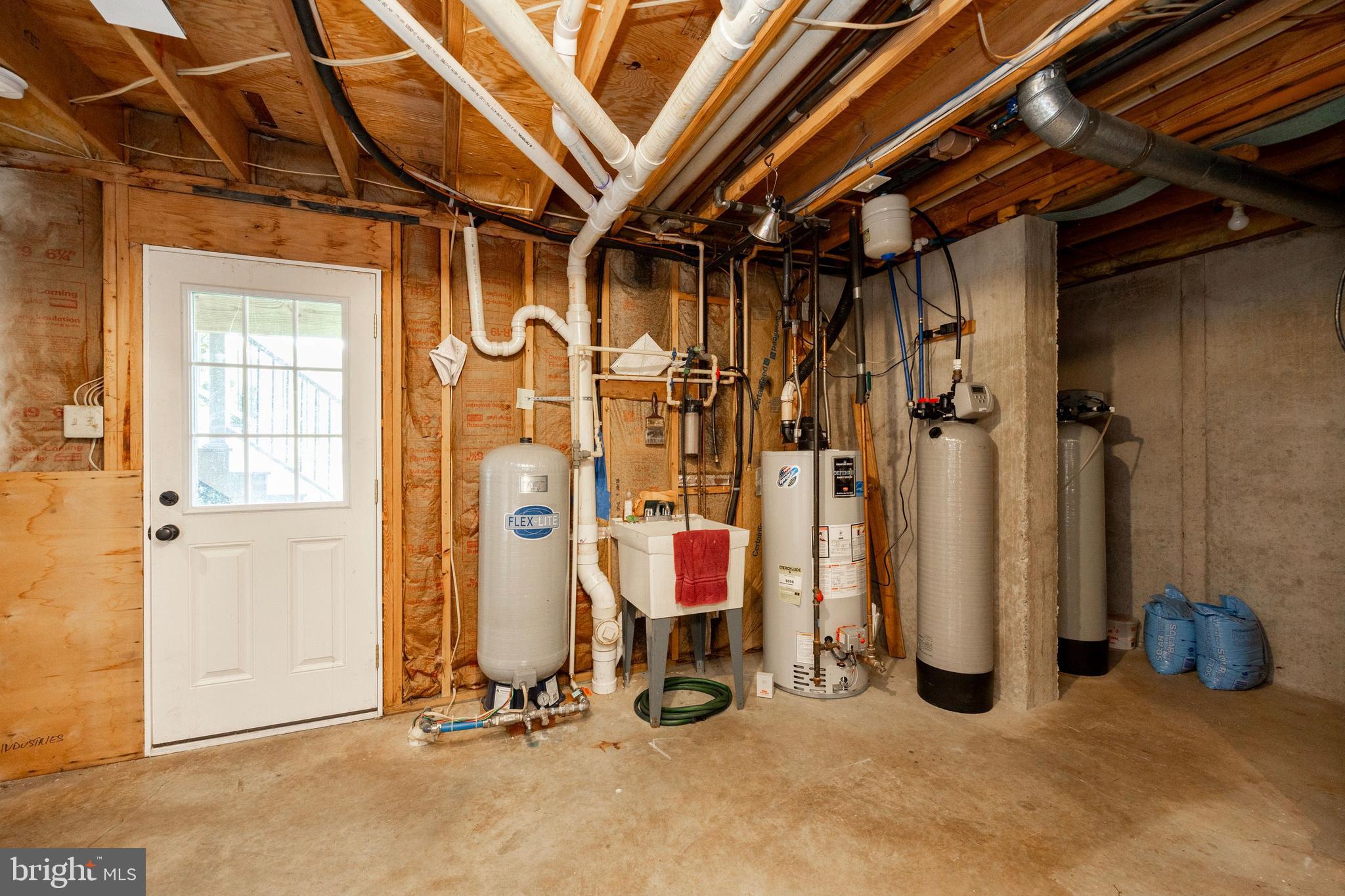 FOX POINTE - Residential