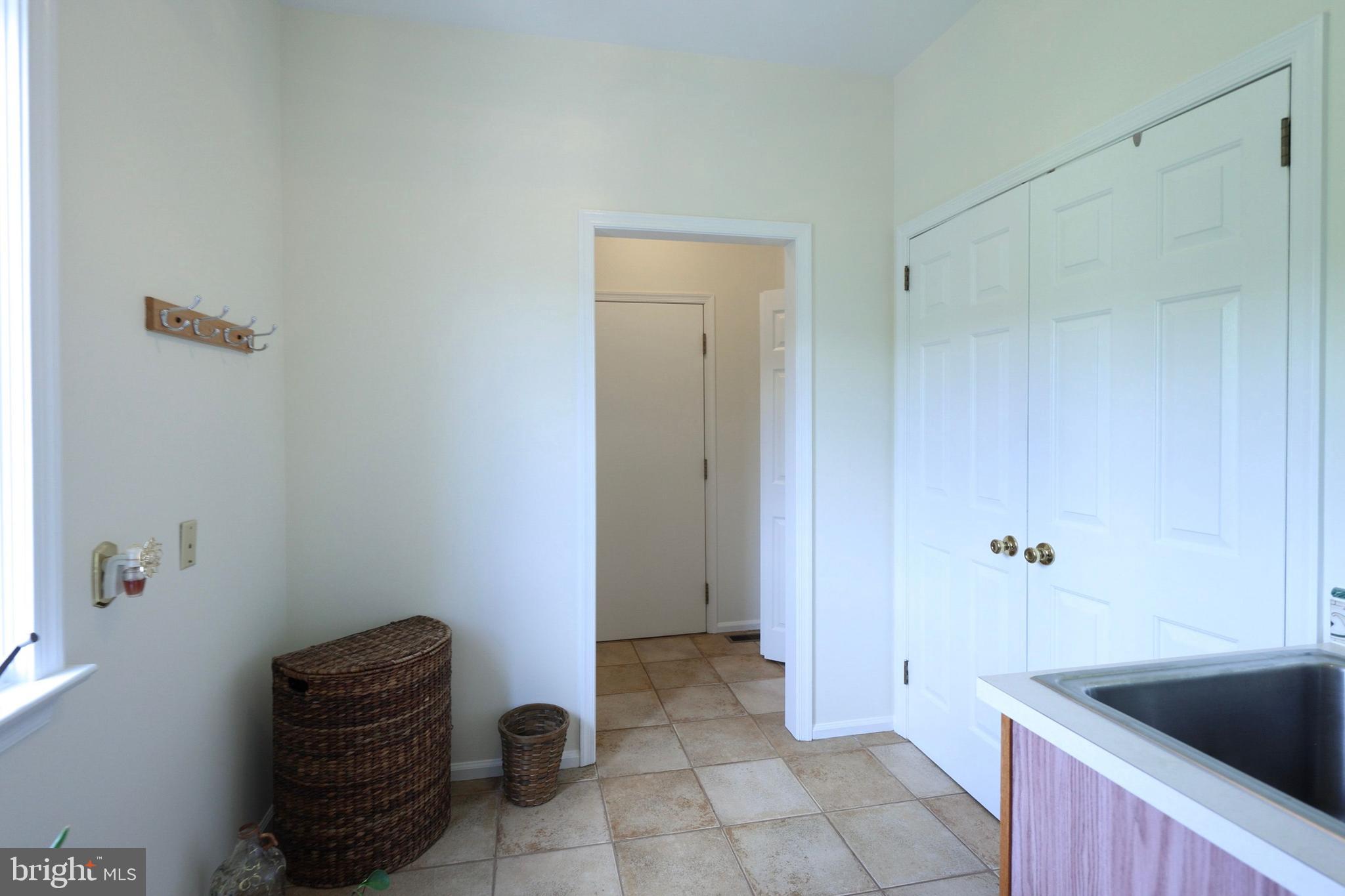 FOX POINTE - Residential