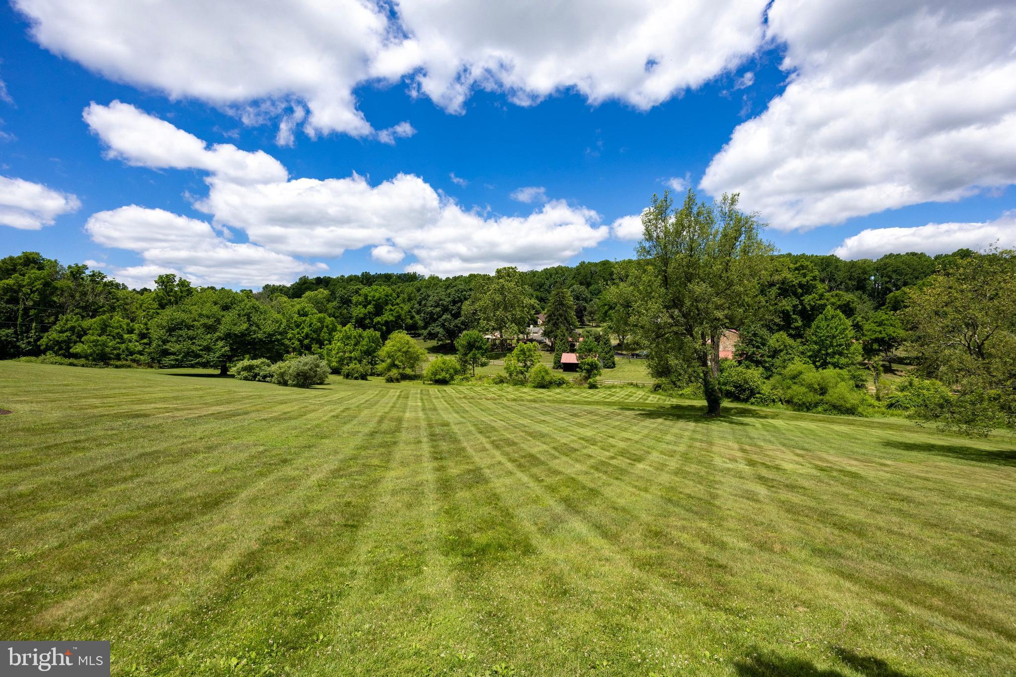 FOX POINTE - Residential