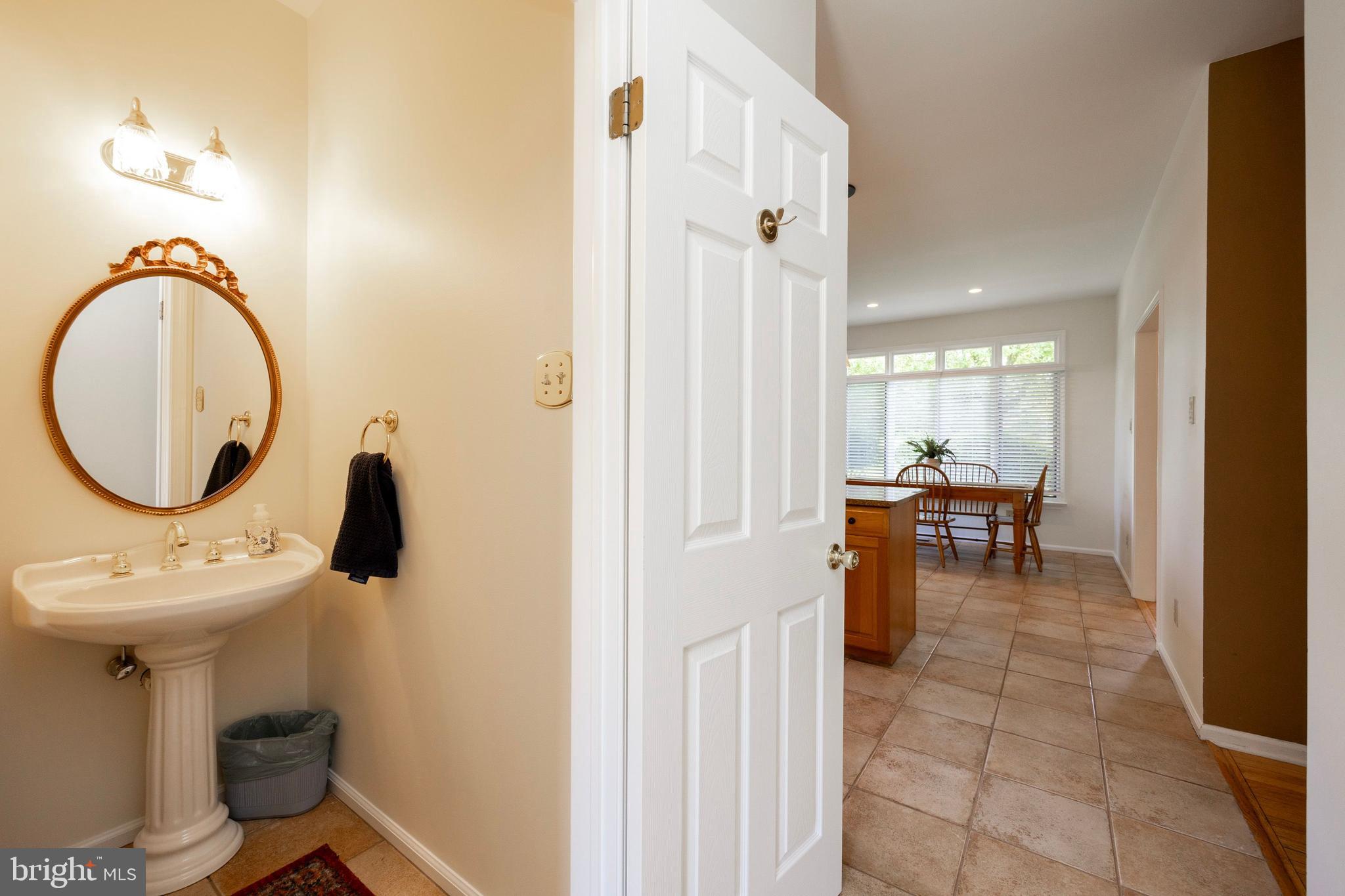 FOX POINTE - Residential