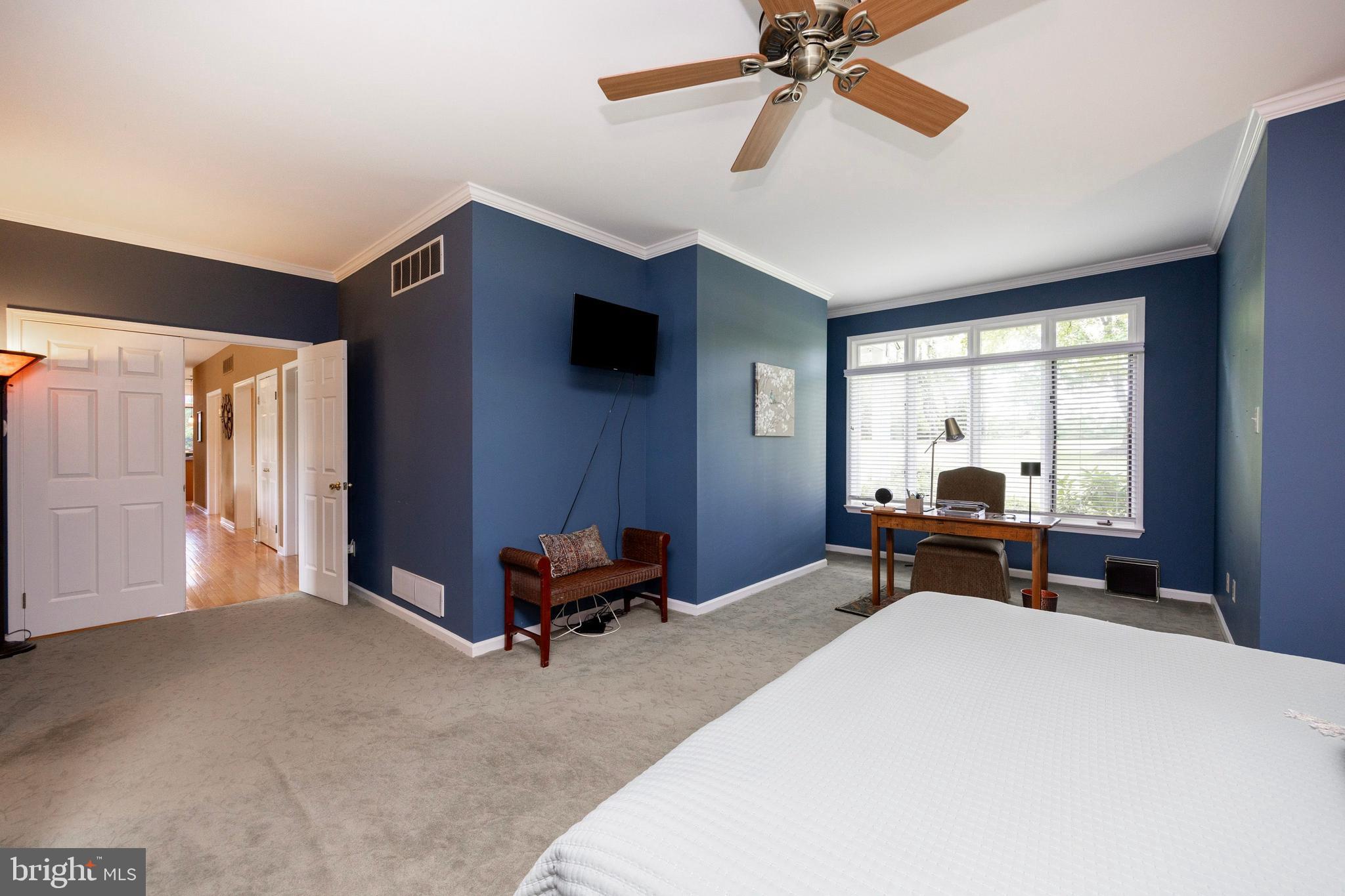 FOX POINTE - Residential