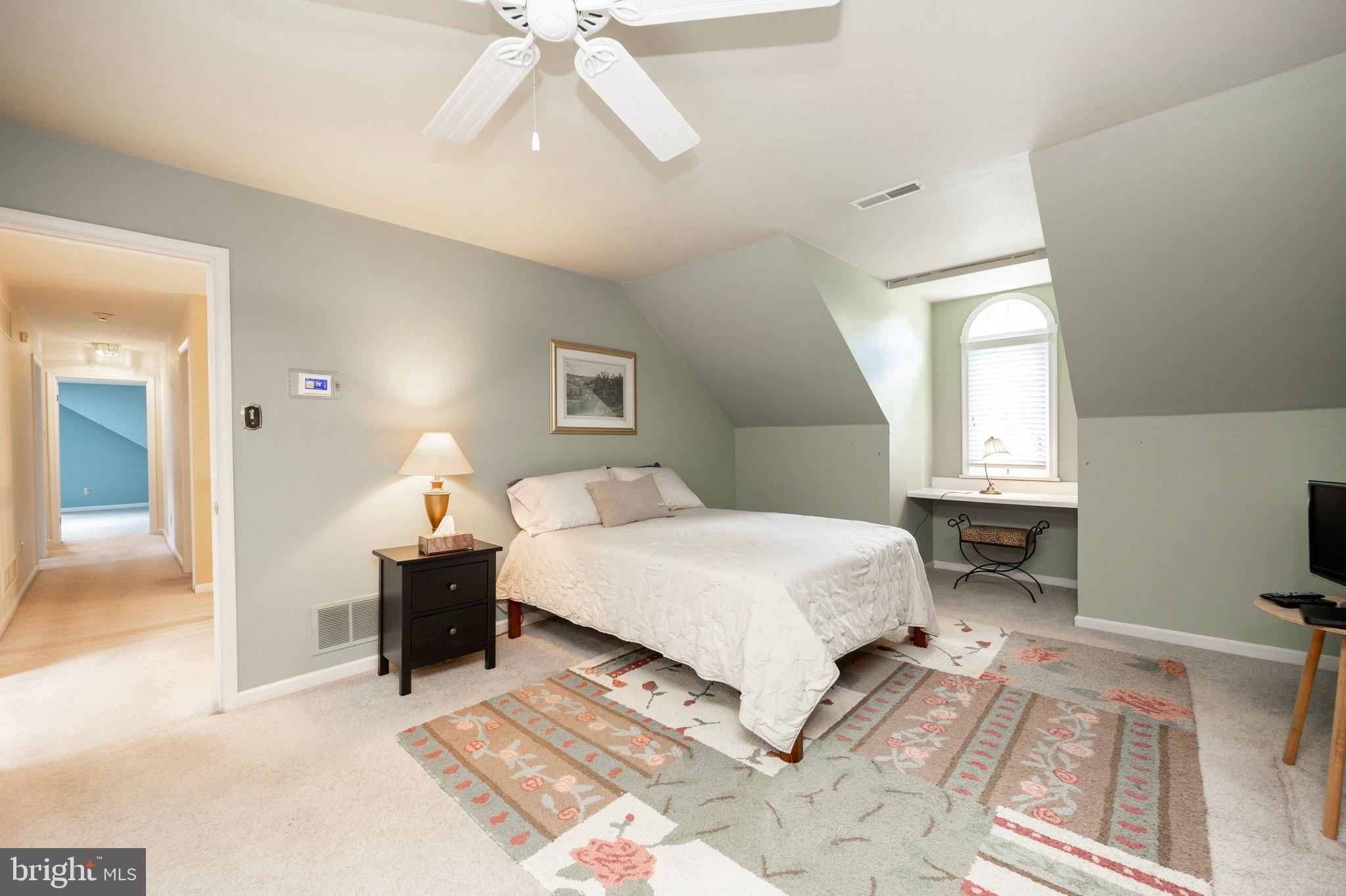 FOX POINTE - Residential