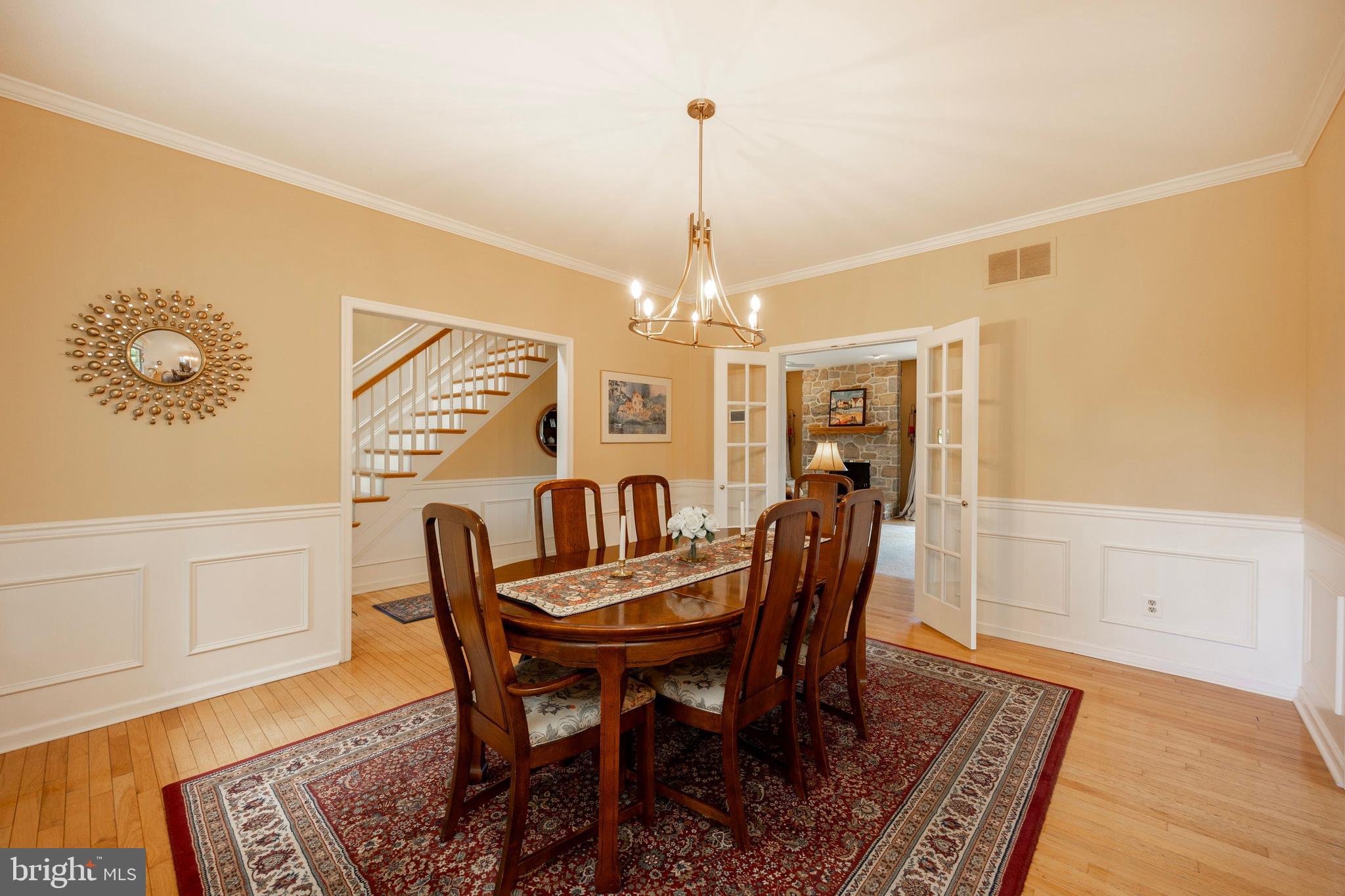 FOX POINTE - Residential