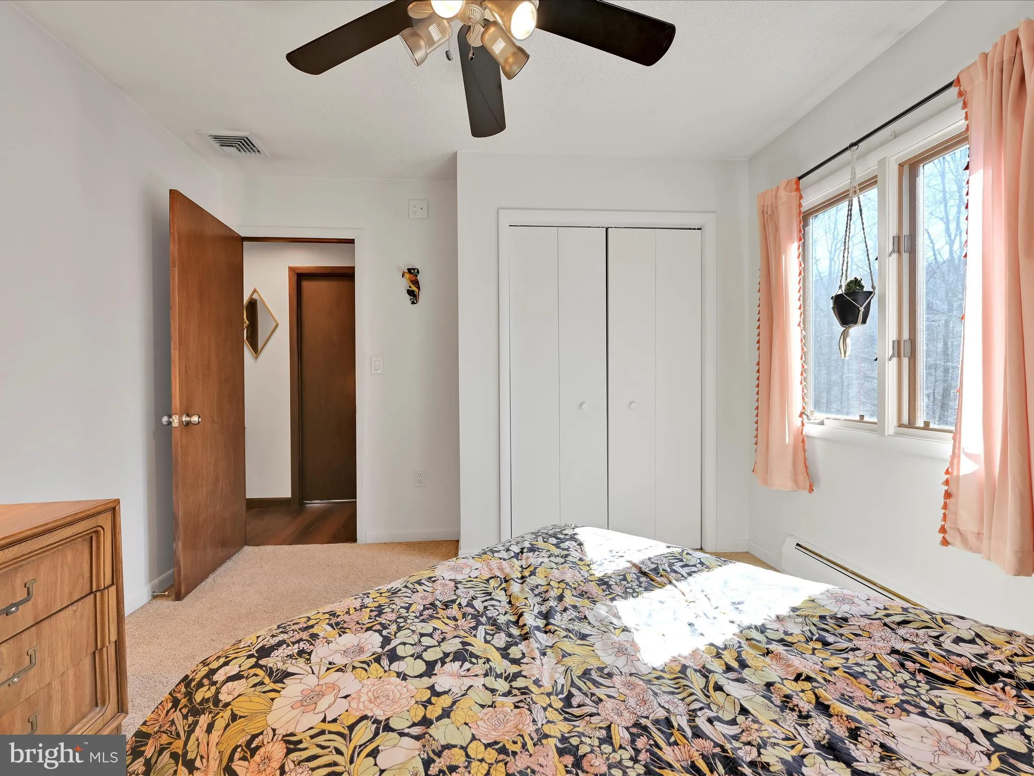 Newmanstown, Pennsylvania 17073, United States, 3 Bedrooms Bedrooms, ,3 BathroomsBathrooms,Residential,Coming Soon,99403