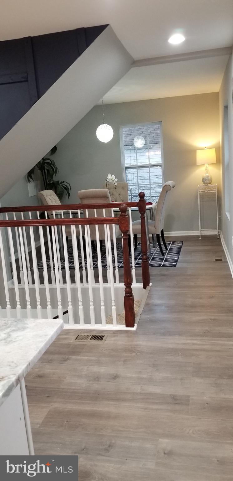 CARMODY HILLS - Residential