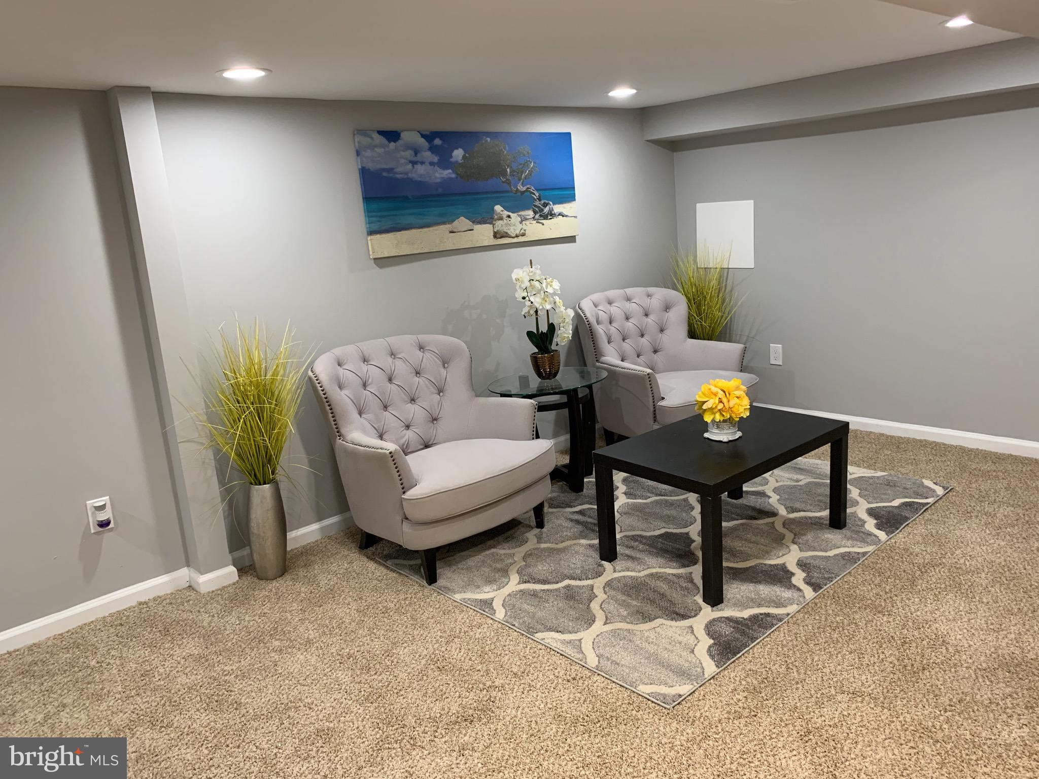 CARMODY HILLS - Residential