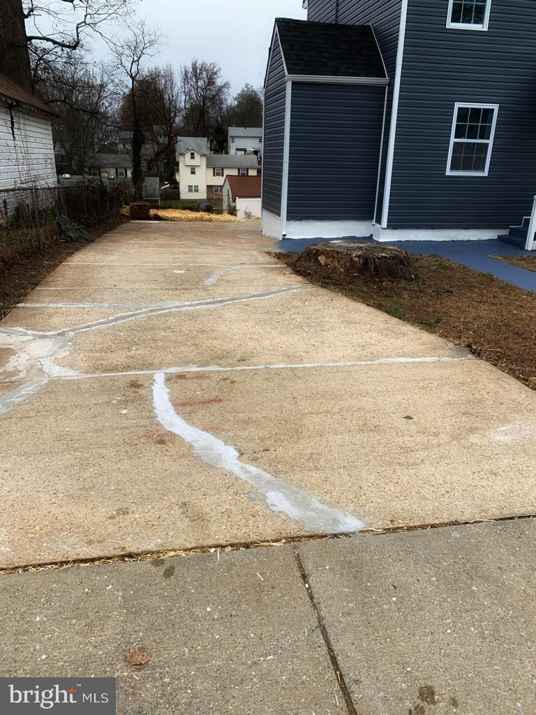 CARMODY HILLS - Residential