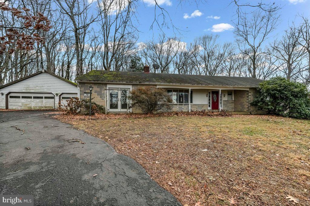 Photo of 70 E Friendship Church Road, COATESVILLE, PA 19320 (MLS # PACT2115176)