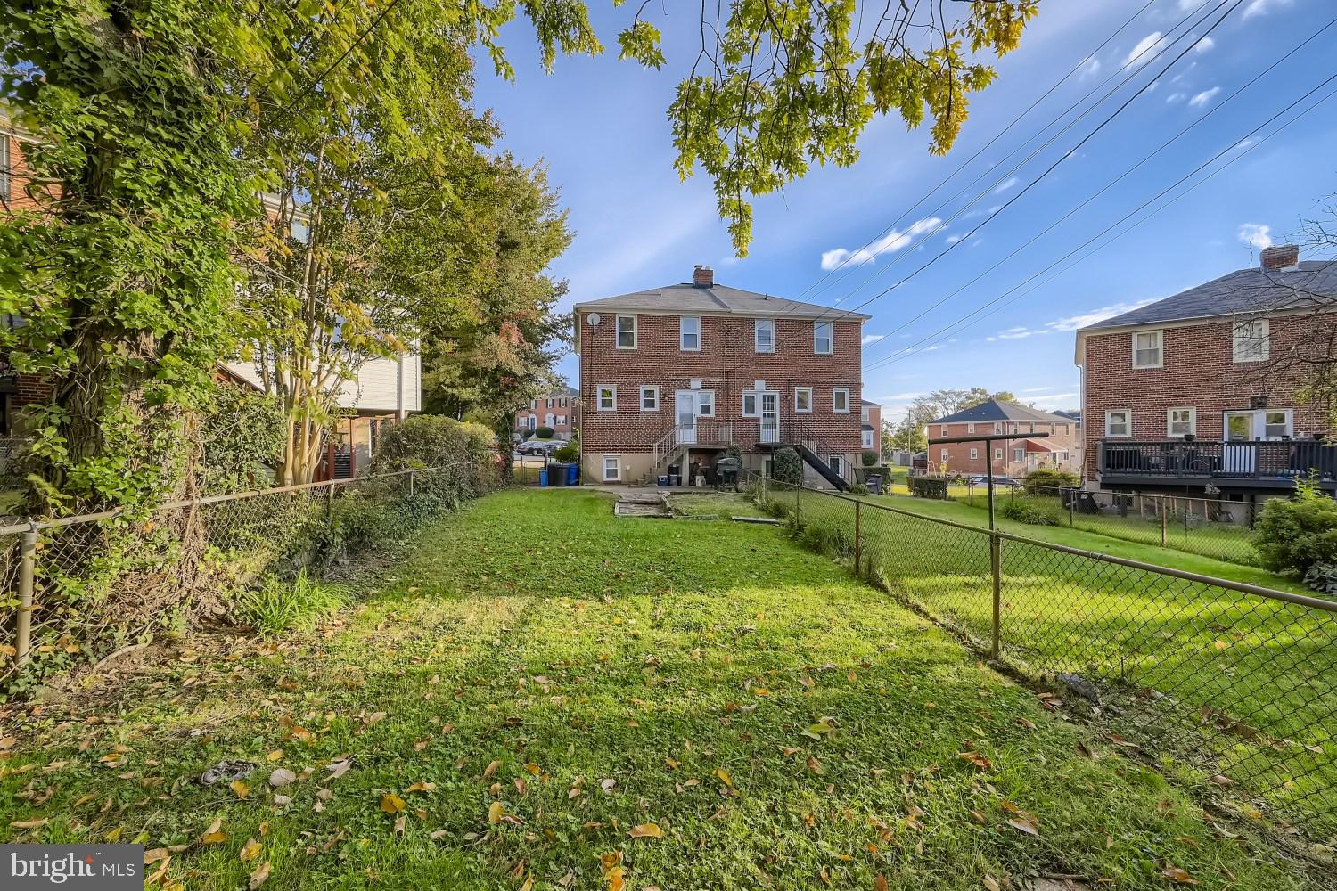 WEST HILLS - Residential