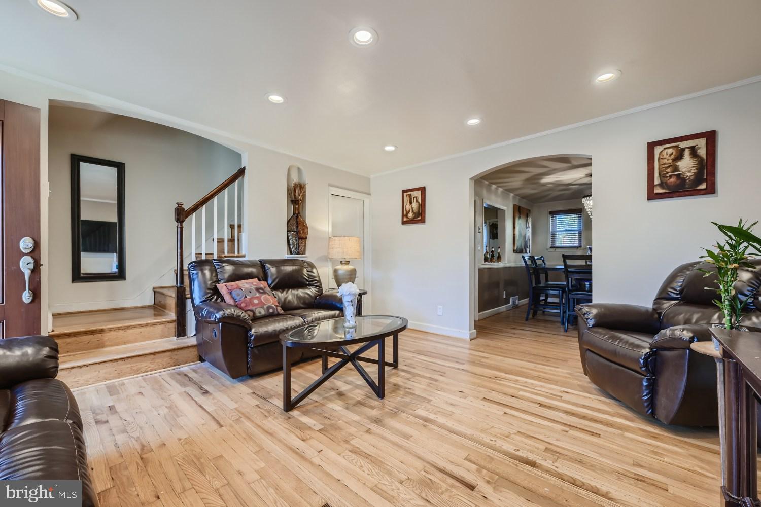 WEST HILLS - Residential