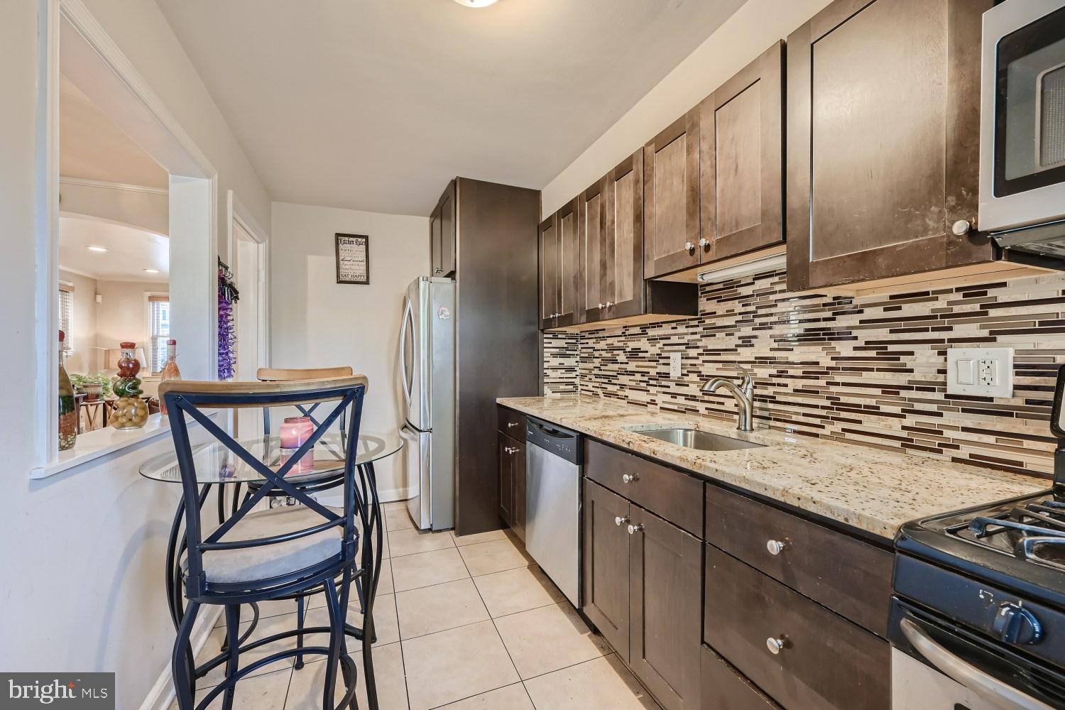 WEST HILLS - Residential