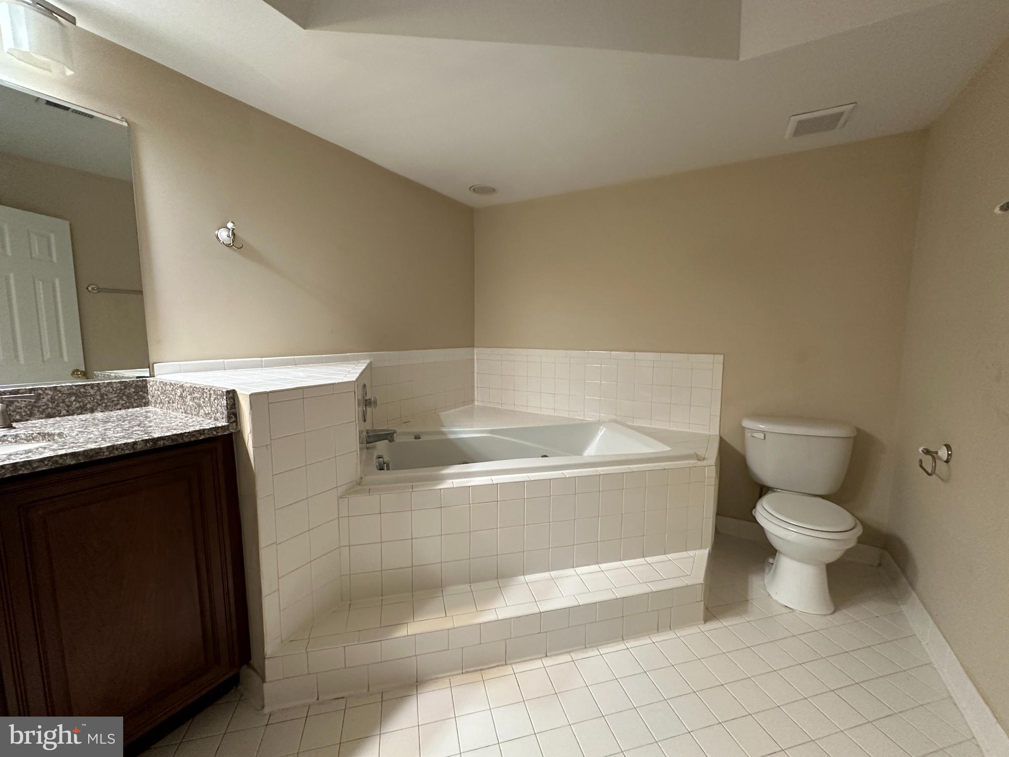 WOODFIELD ESTATES - Residential Lease