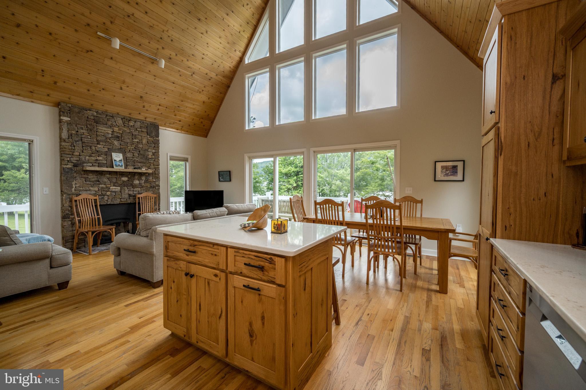 MARSH HILL VILLAGE - Residential