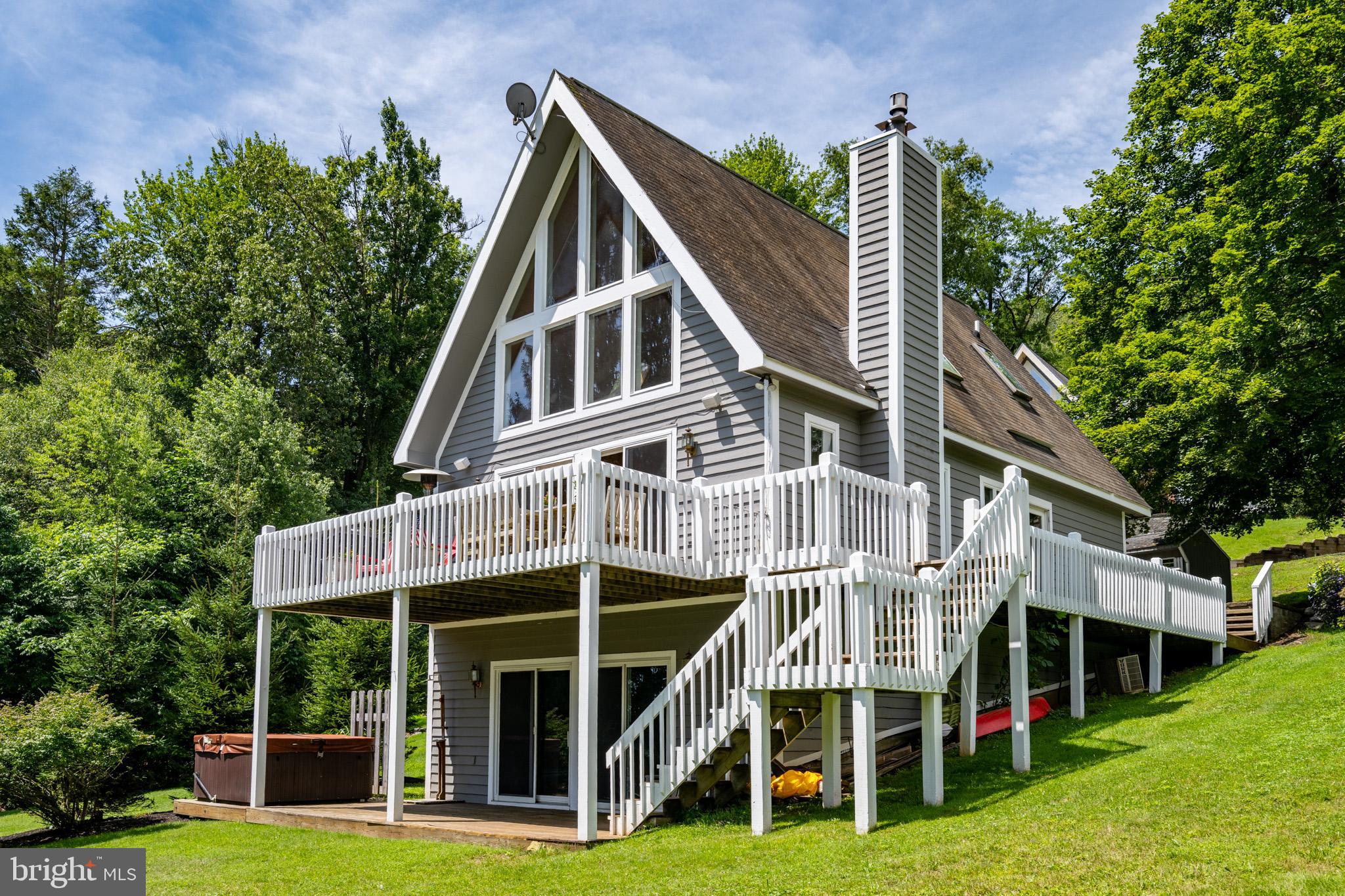 MARSH HILL VILLAGE - Residential