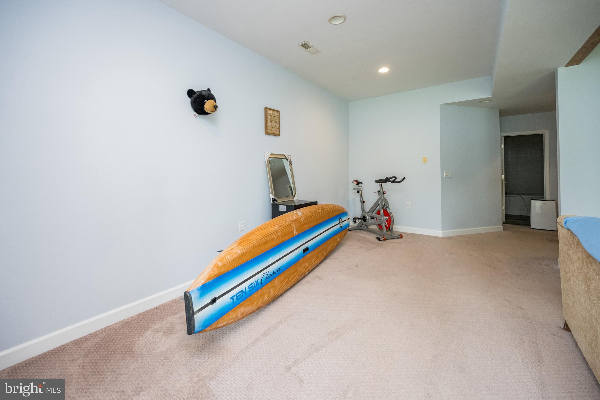 MARSH HILL VILLAGE - Residential