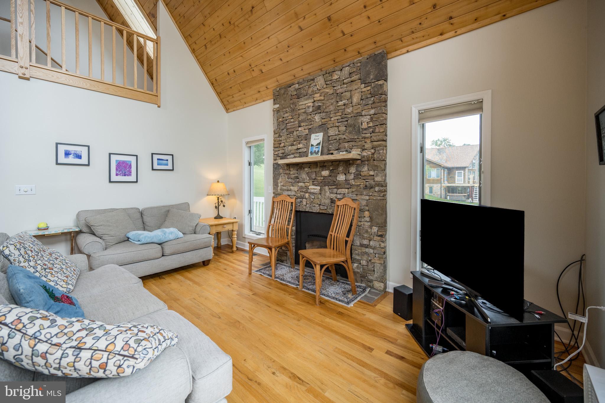 MARSH HILL VILLAGE - Residential