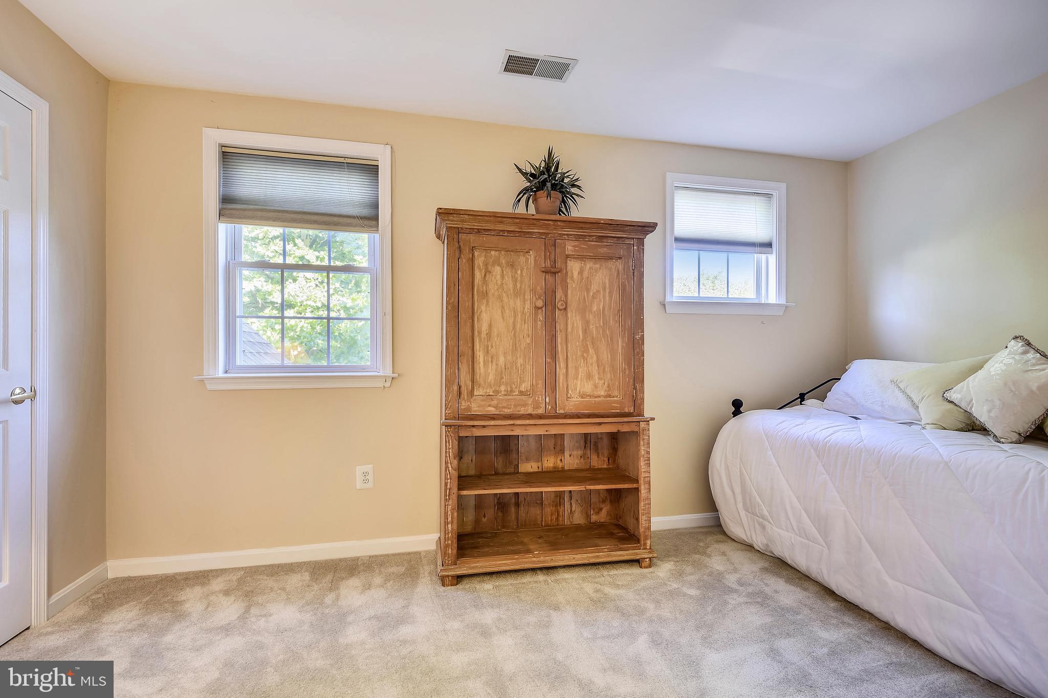 GREY ROCK VILLAS - Residential