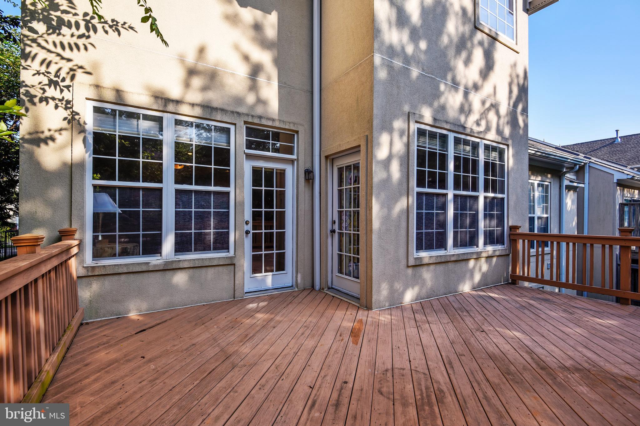 GREY ROCK VILLAS - Residential