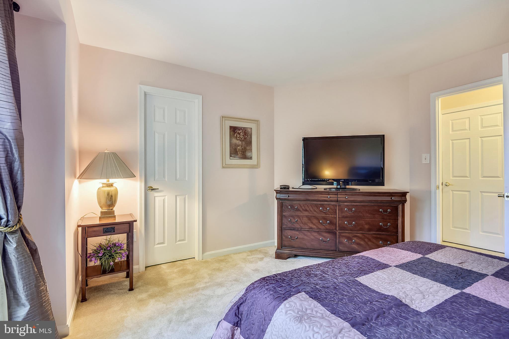 GREY ROCK VILLAS - Residential