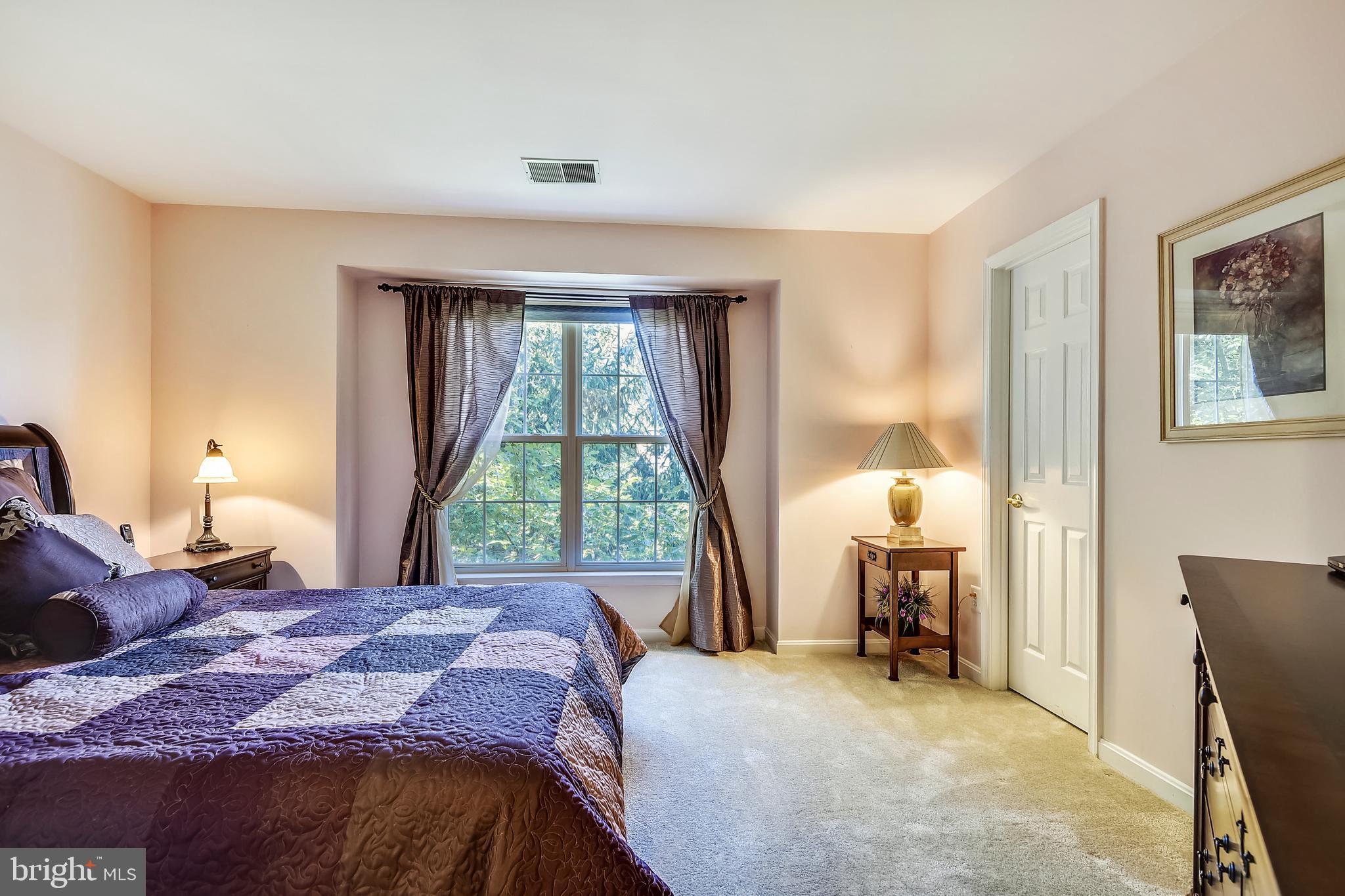 GREY ROCK VILLAS - Residential