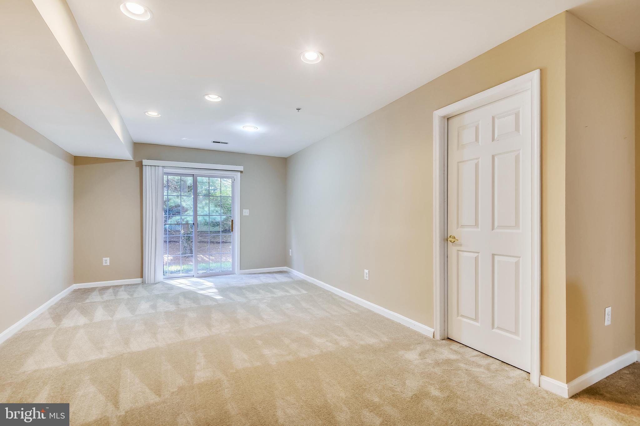 GREY ROCK VILLAS - Residential