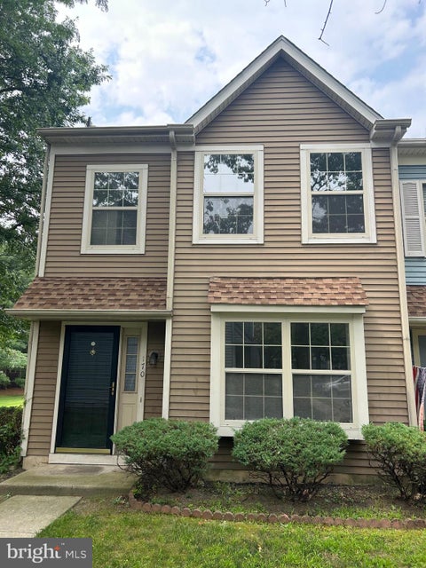 Townhouse For Rent - 170 Frederic Court Ct<br/> WEST DEPTFORD, NJ 08086