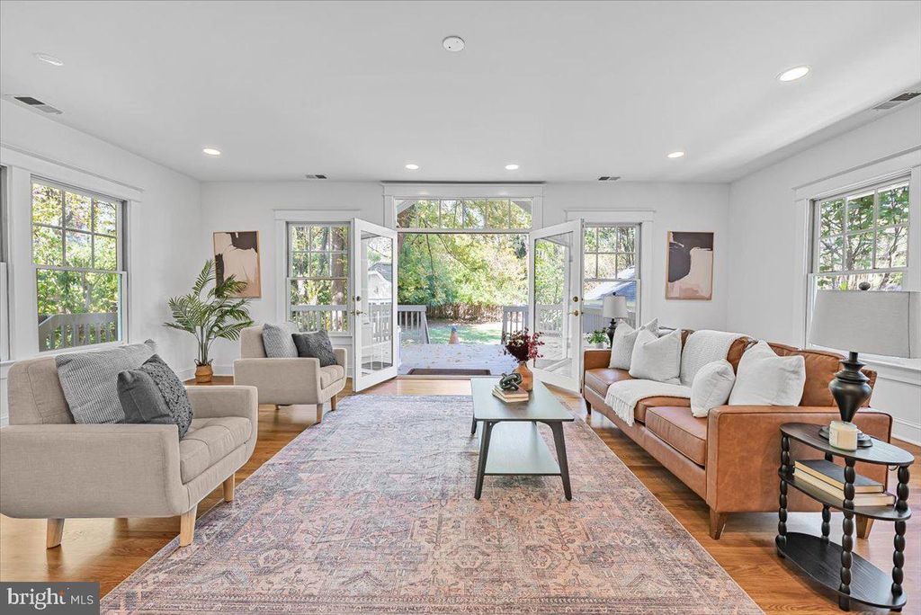 Photo of 4937 Brandywine Street NW, WASHINGTON, DC 20016 (MLS # DCDC2228382)