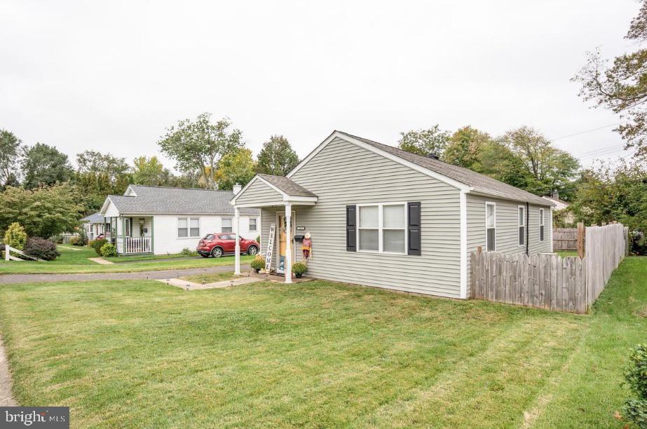 ROSLYN - Residential