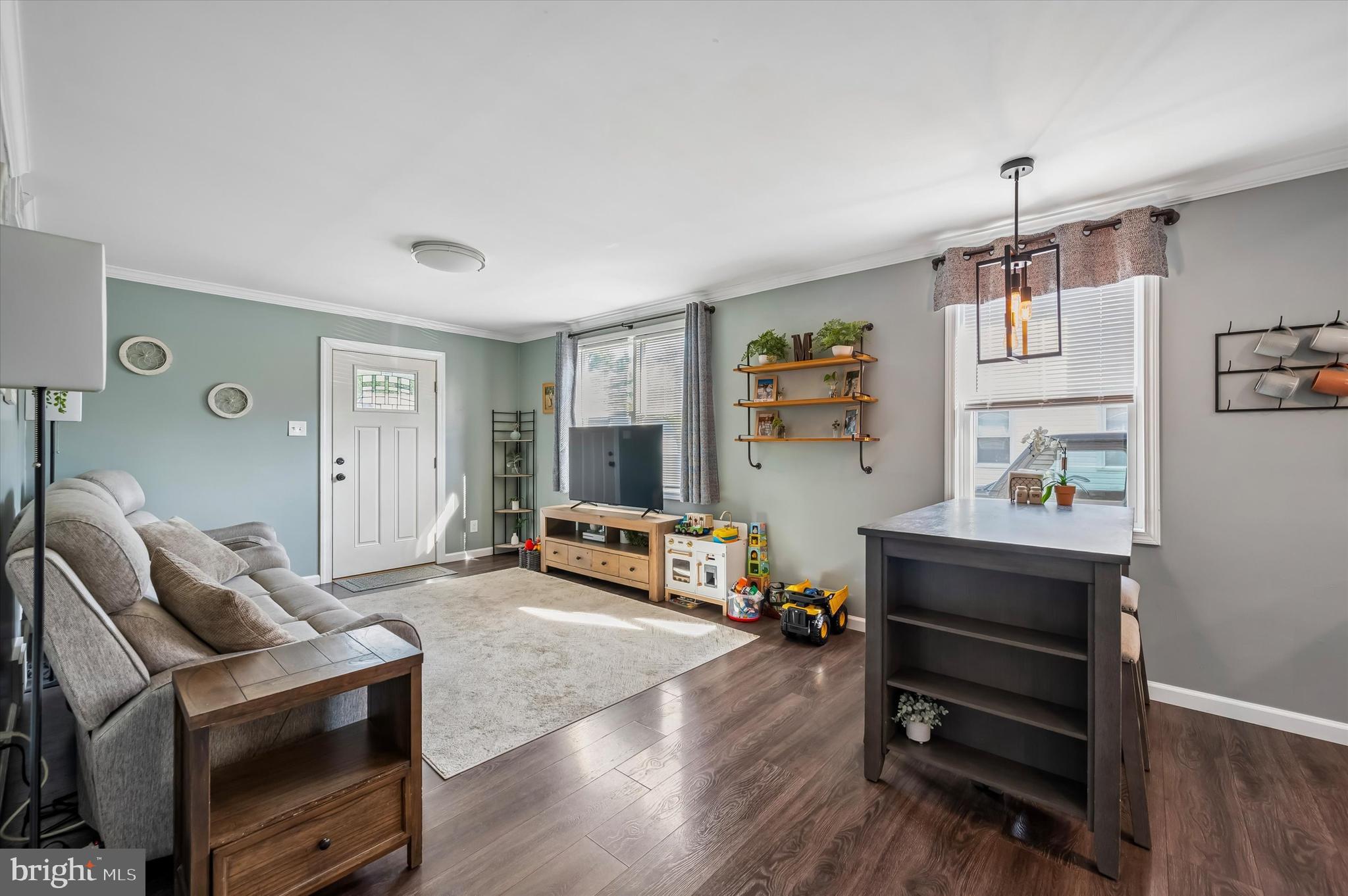 ROSLYN - Residential
