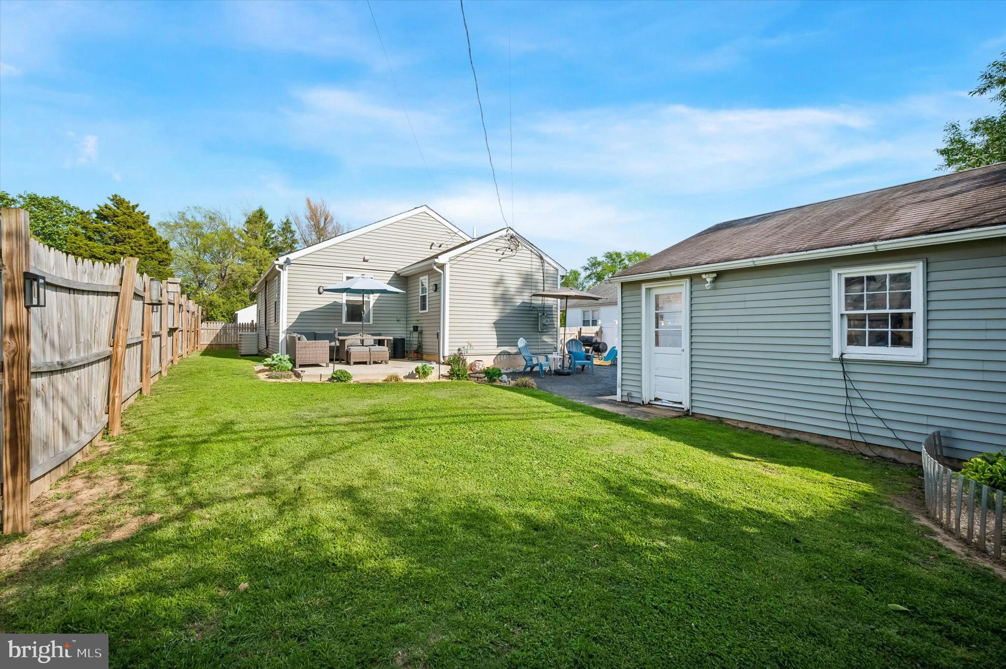 ROSLYN - Residential