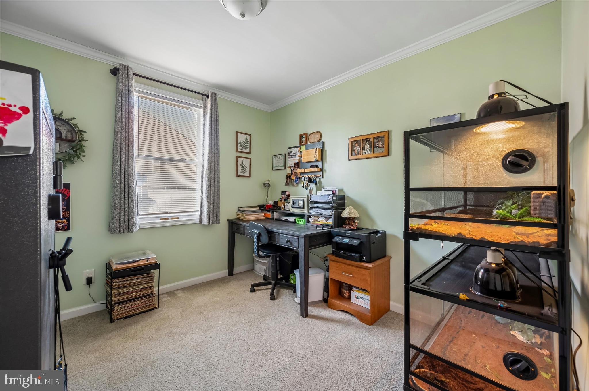 ROSLYN - Residential