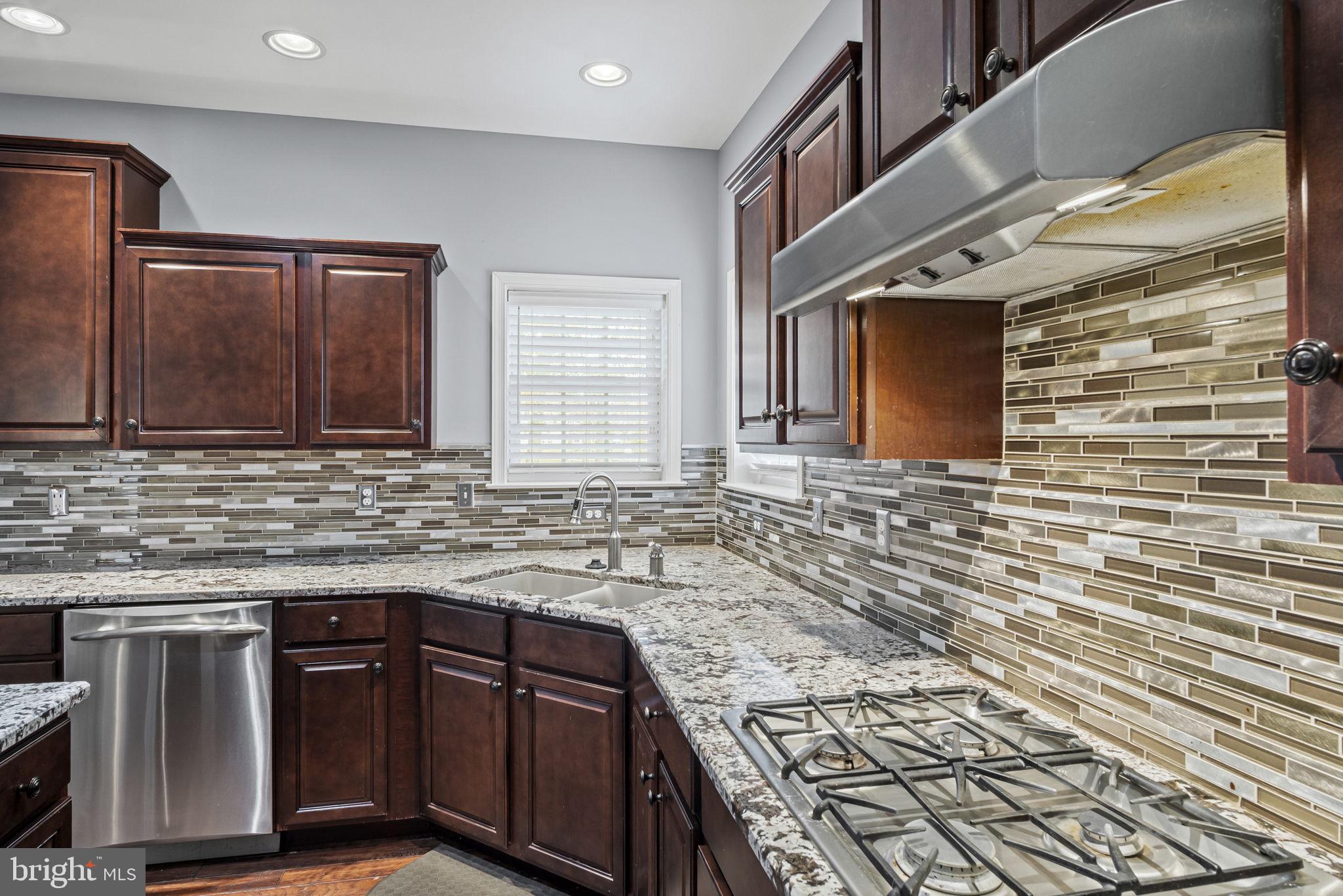 FOXWOOD - Residential