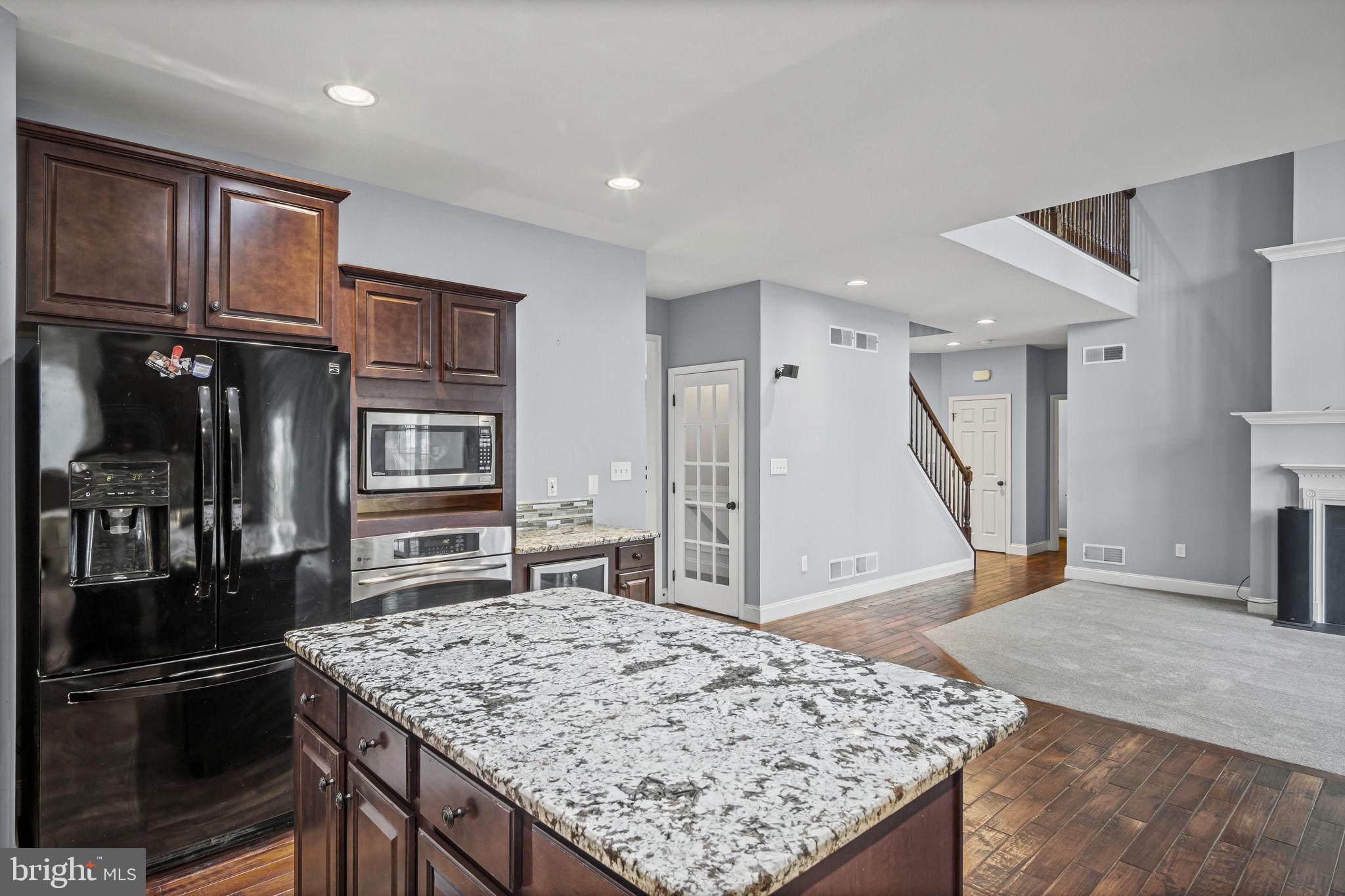 FOXWOOD - Residential